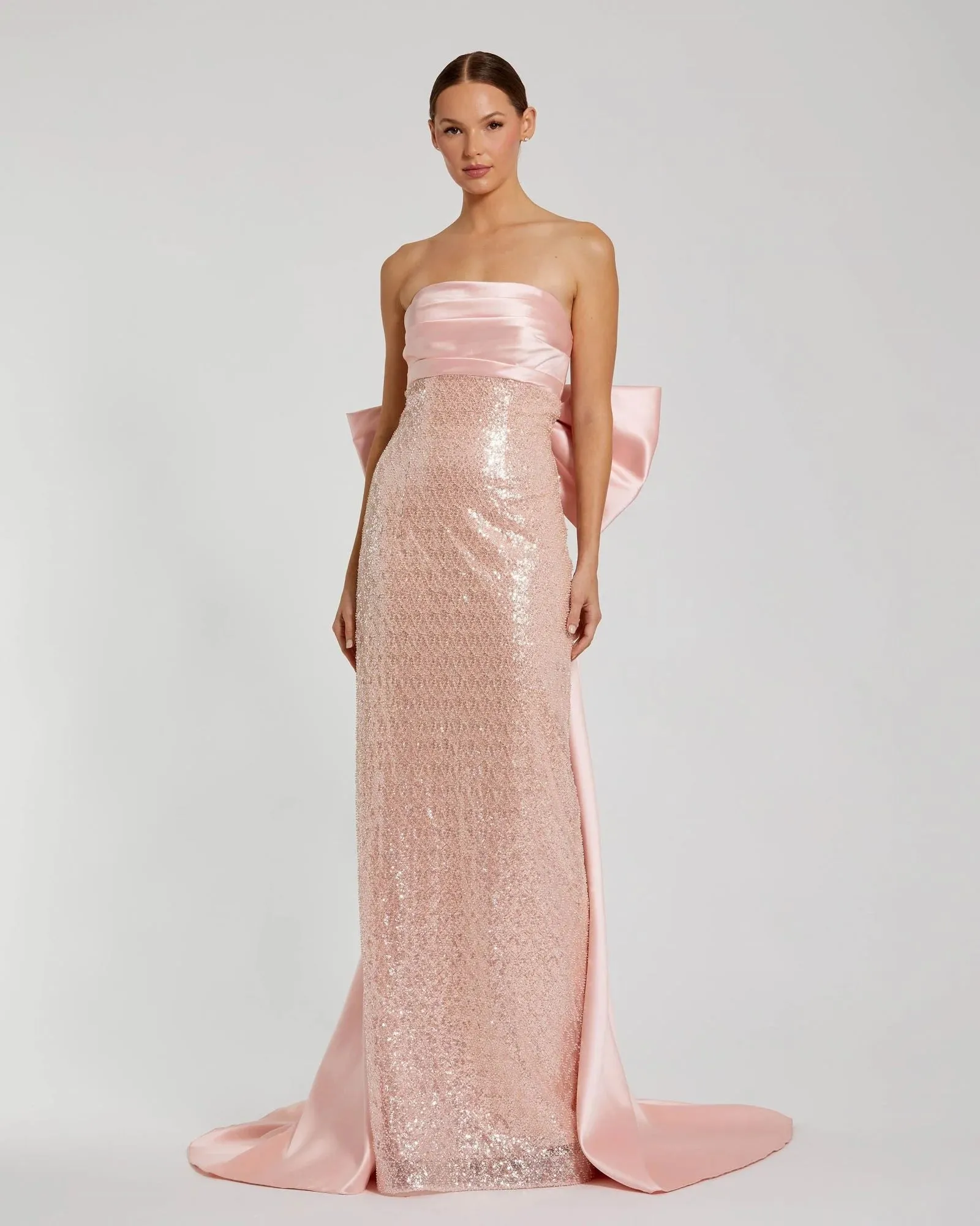 37011 MAC DUGGAL