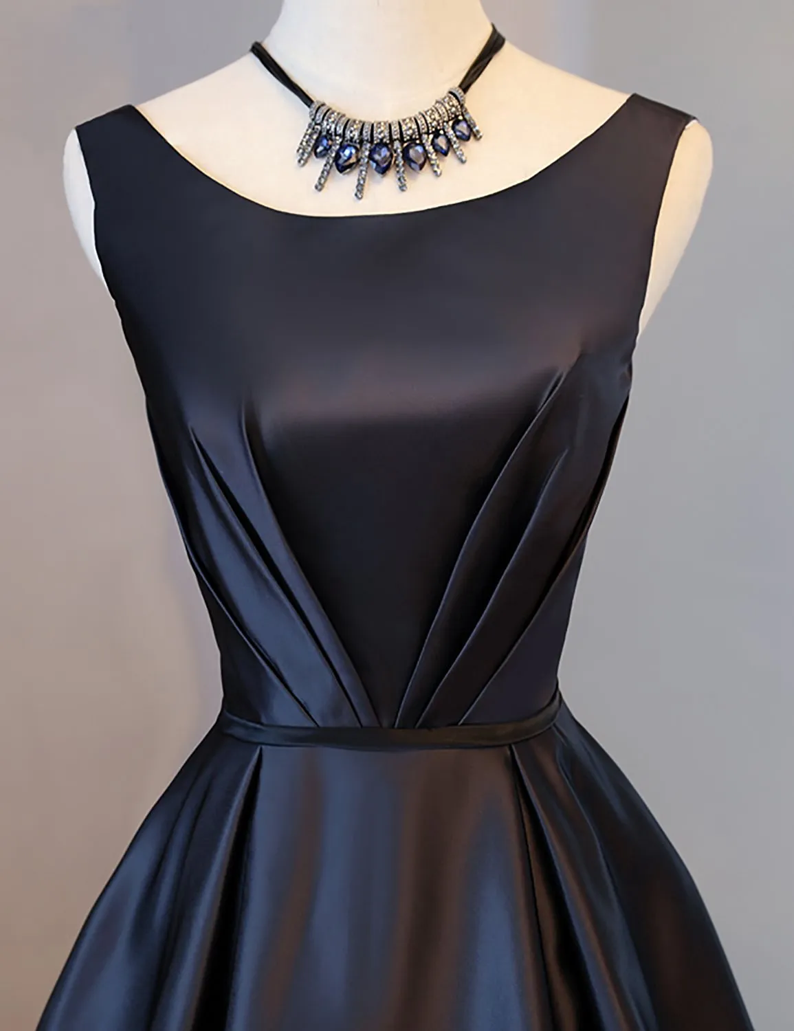 Black Satin Boat Neck Print Prom Dress