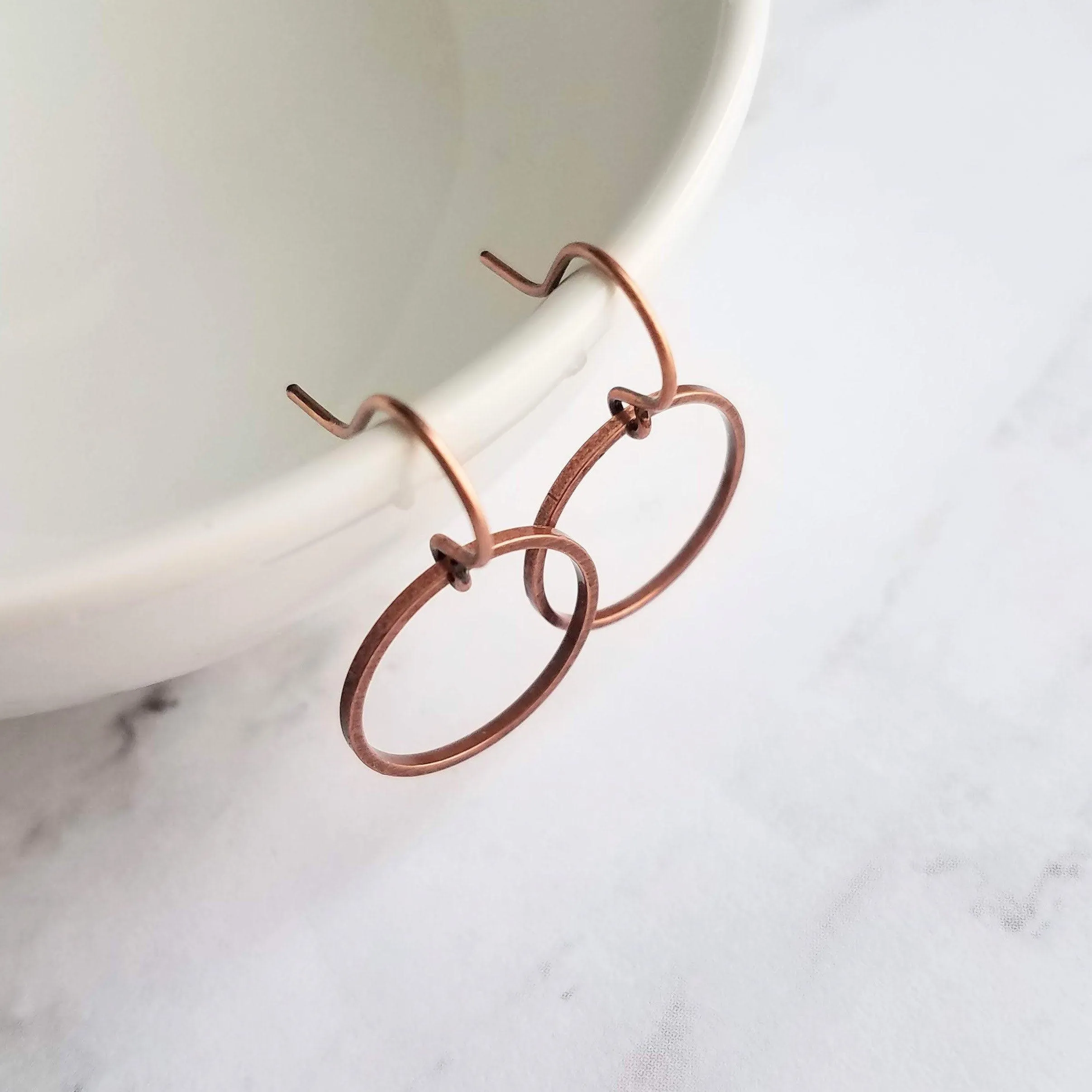 Copper Circle Earrings, small circle earring, antique copper circle earring, thin circle earring, simple copper earring, copper hoop earring