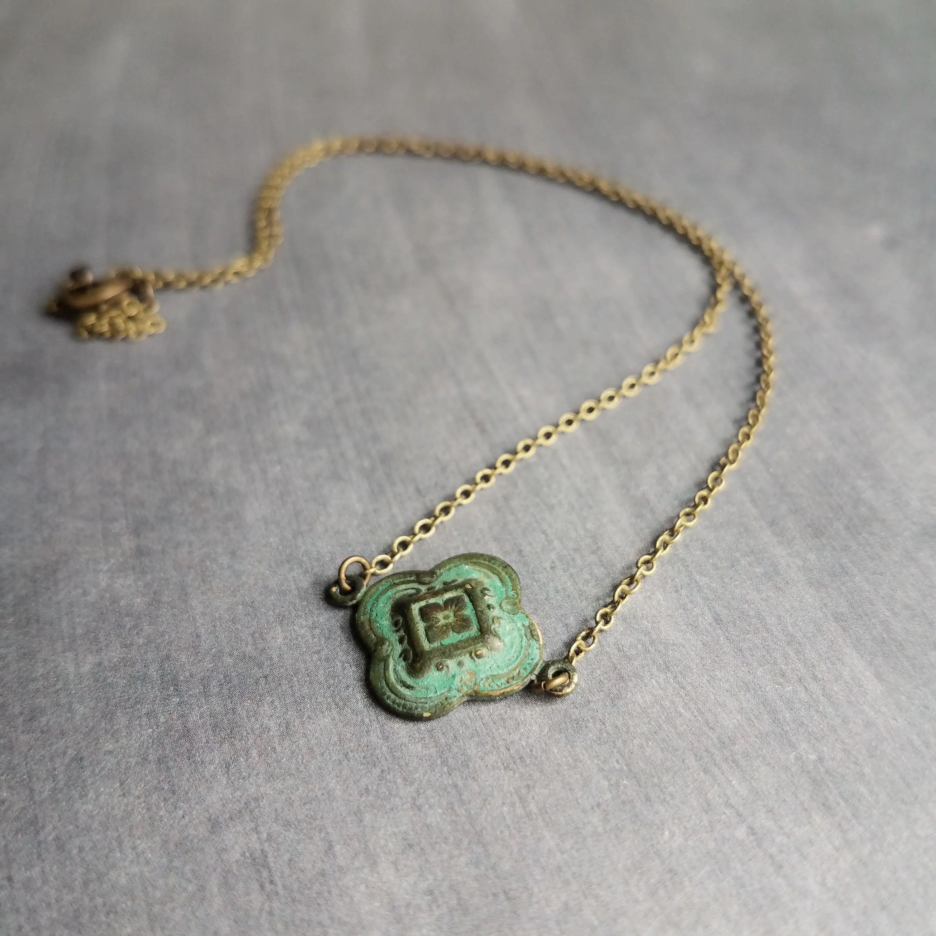 Copper Clover Necklace, little clover pendant, antique copper chain, 4 leaf clover necklace, rustic copper necklace, oxidized copper, luck