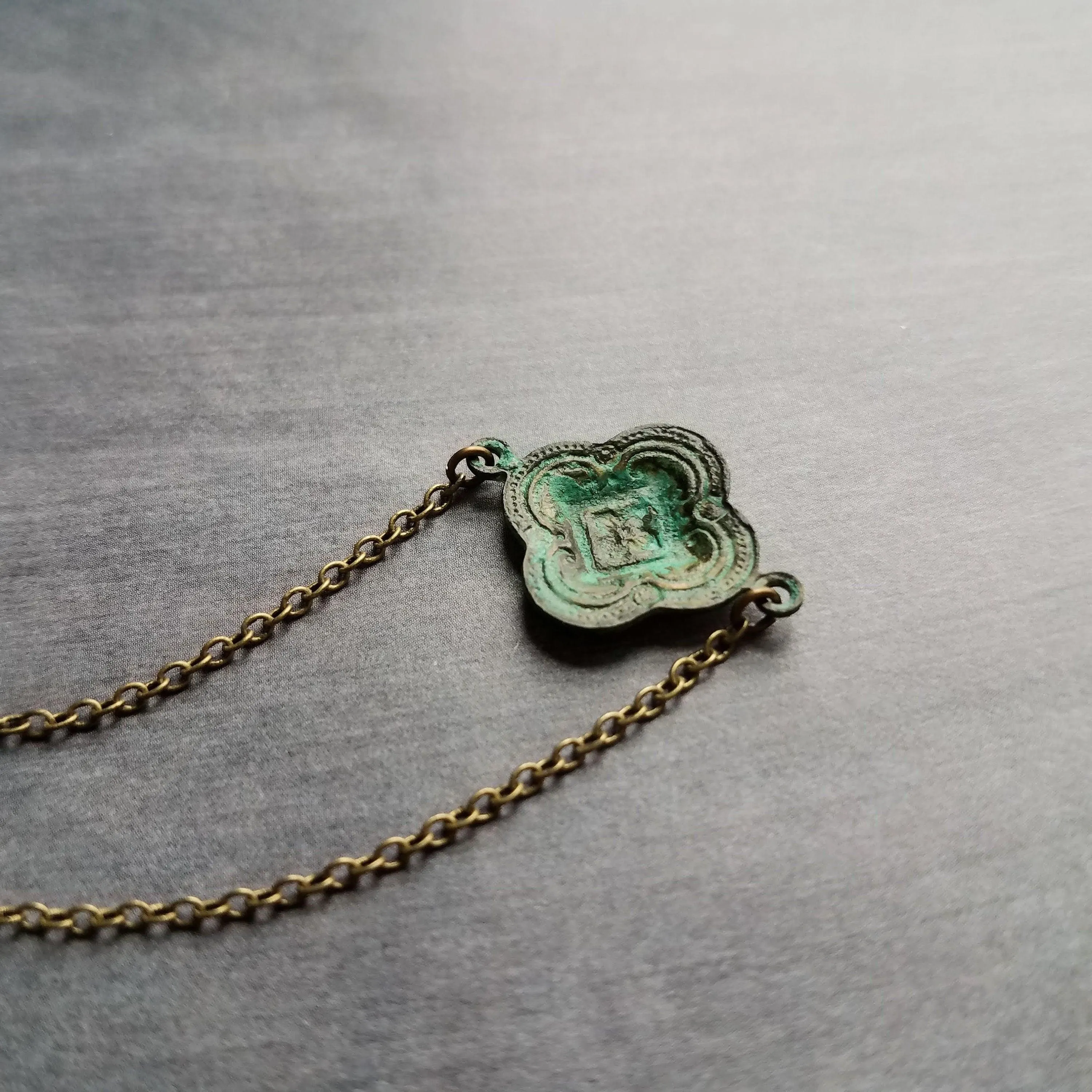 Copper Clover Necklace, little clover pendant, antique copper chain, 4 leaf clover necklace, rustic copper necklace, oxidized copper, luck