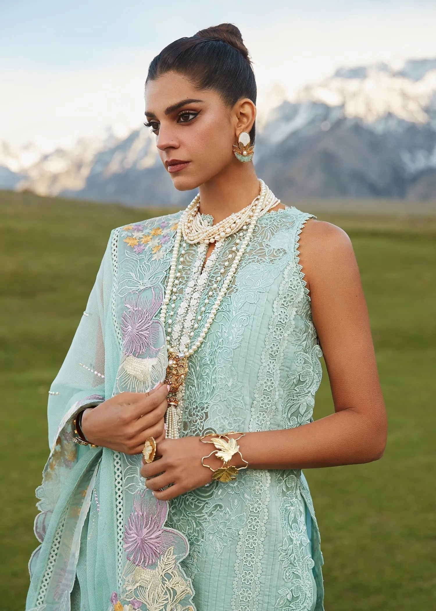 CRIMSON X SAIRA SHAKIRA LUXURY LAWN 2023 | Pleated Perfection - D4 A