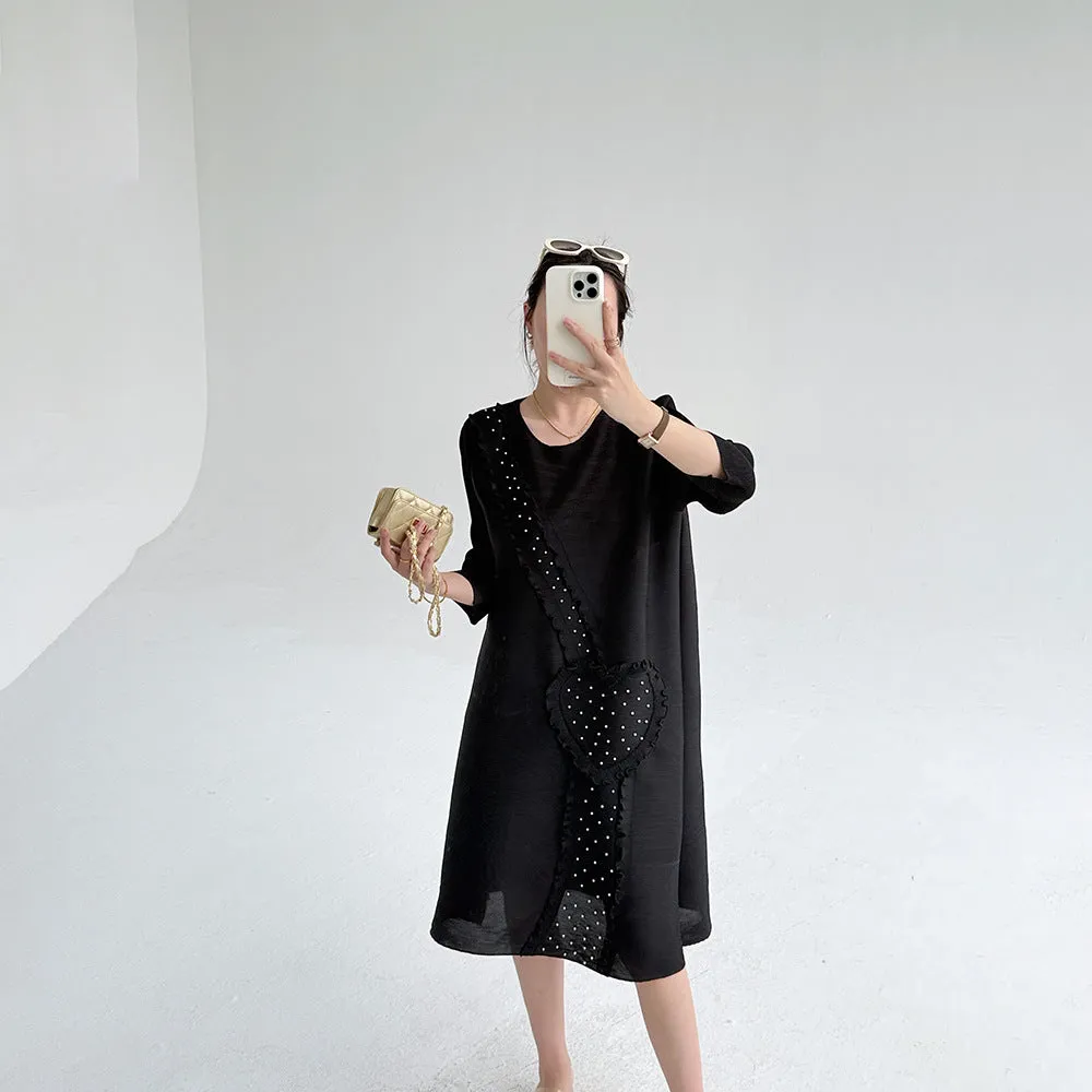 early autumn new fashion and thin large size loose pleated dress high-end beaded round neck temperament medium and long dress