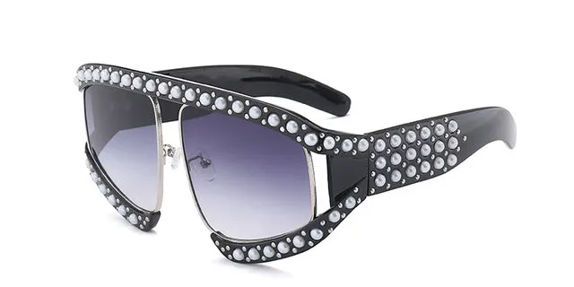 Fashion Women's Summer Sunglasses With Pearl Rivets - Red,Black