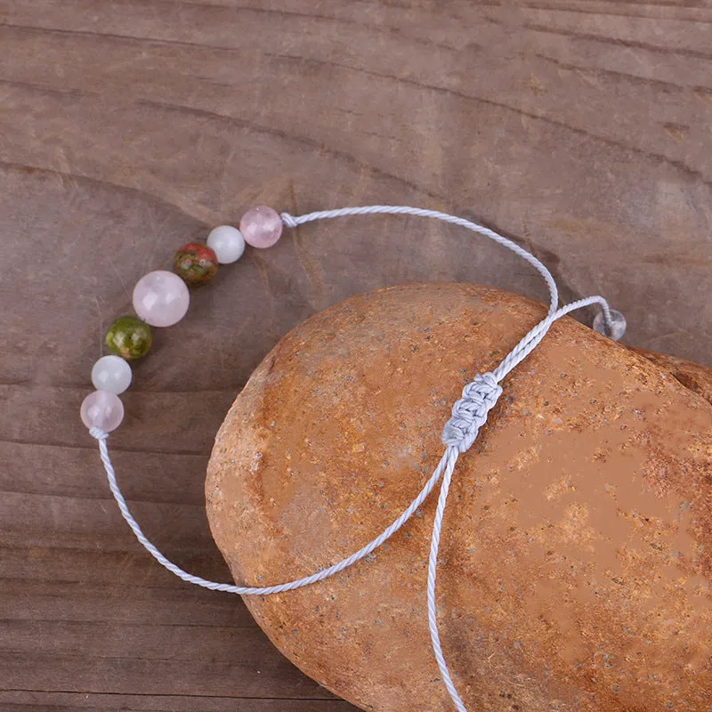 Green Quartz & White Beaded Adjustable Bracelet