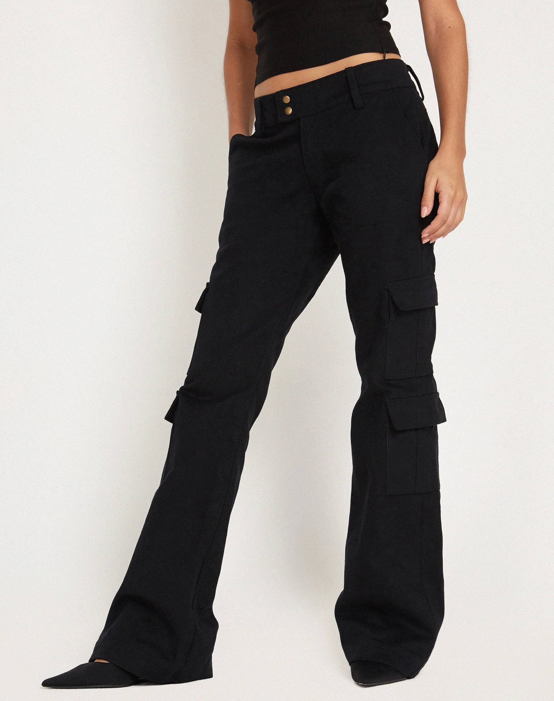 Ol Low Rise Wide Leg Cargo Trouser in Black