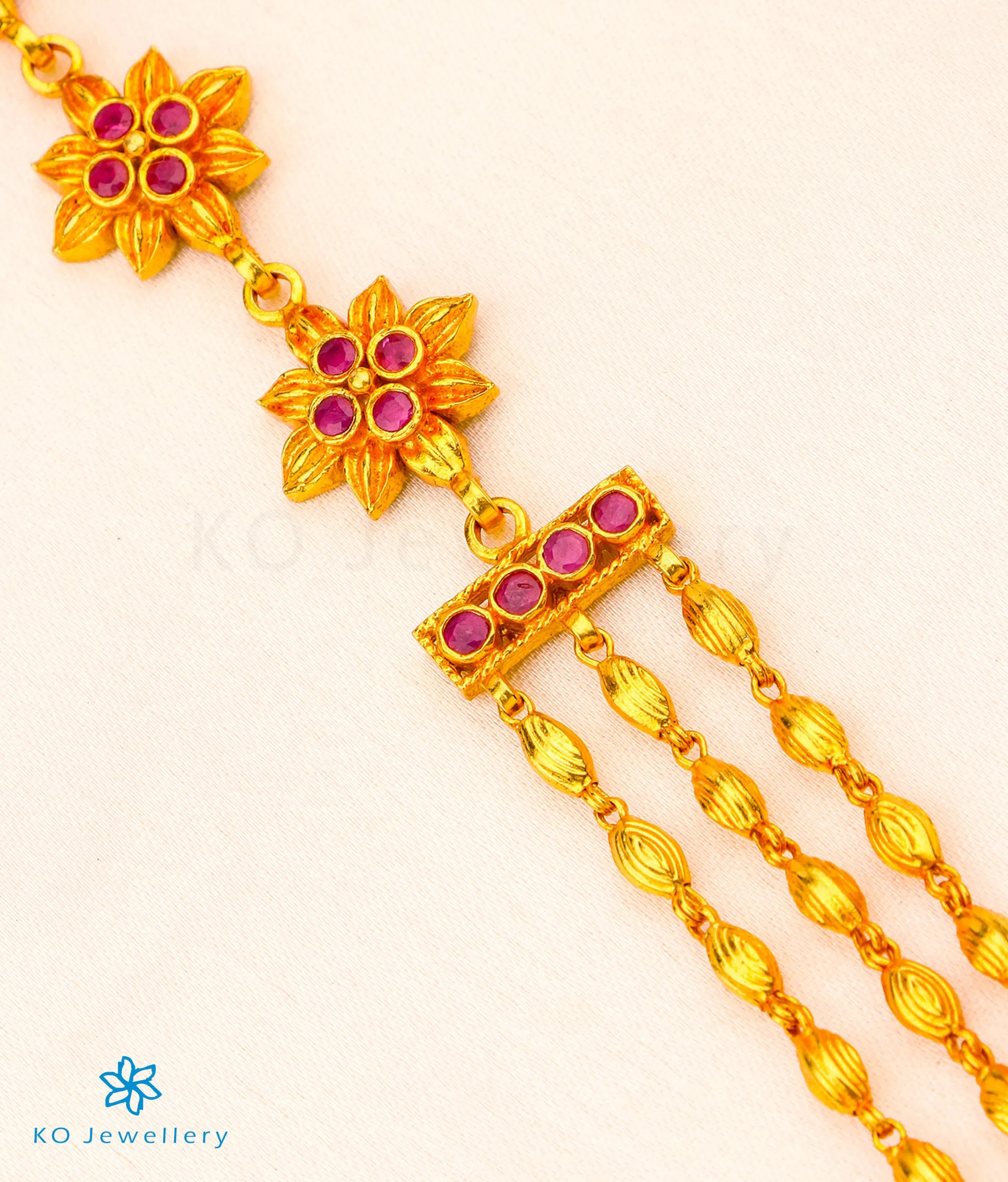 The Dhitika Silver Layered Necklace