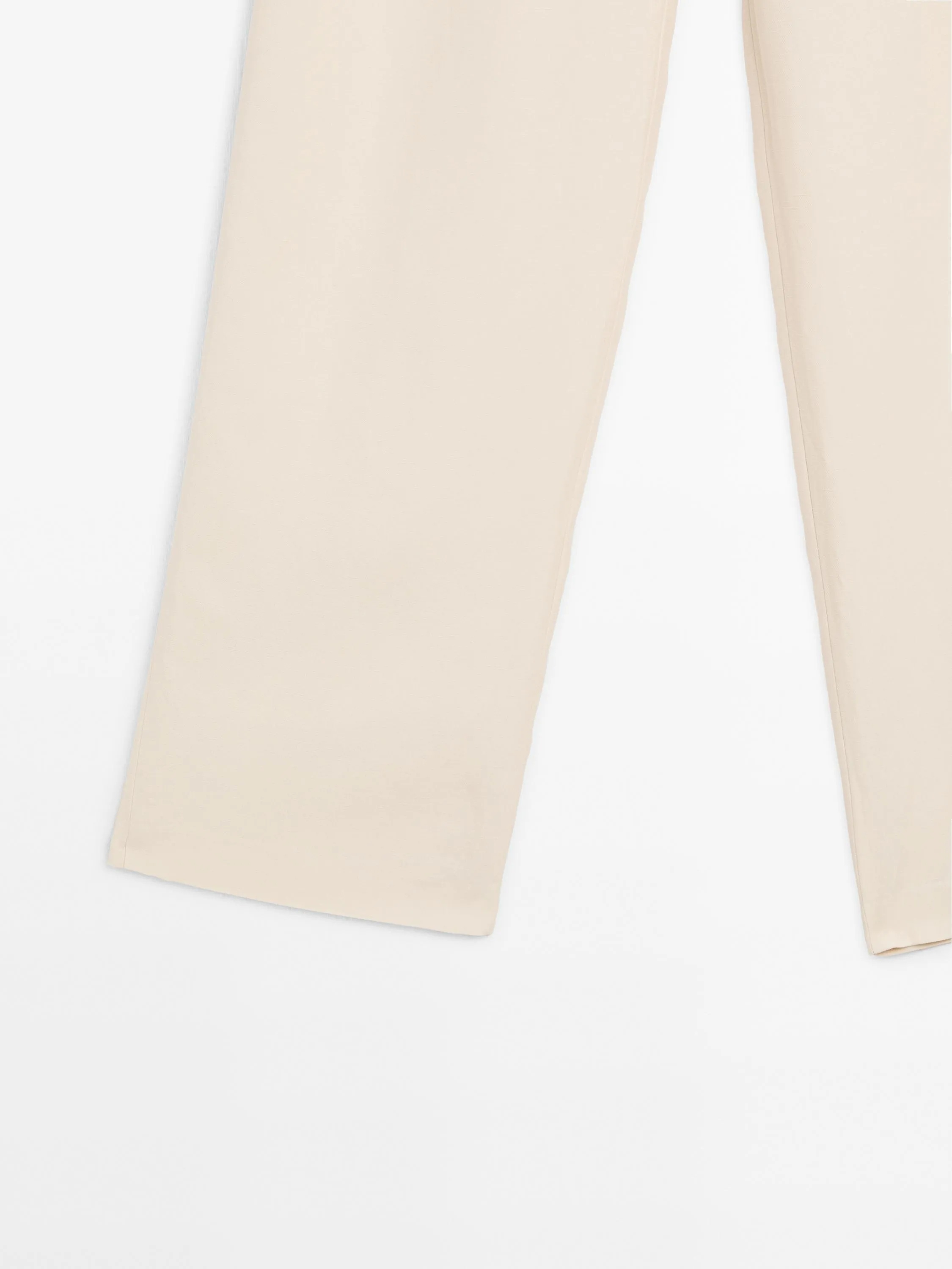 Trousers with dart detail