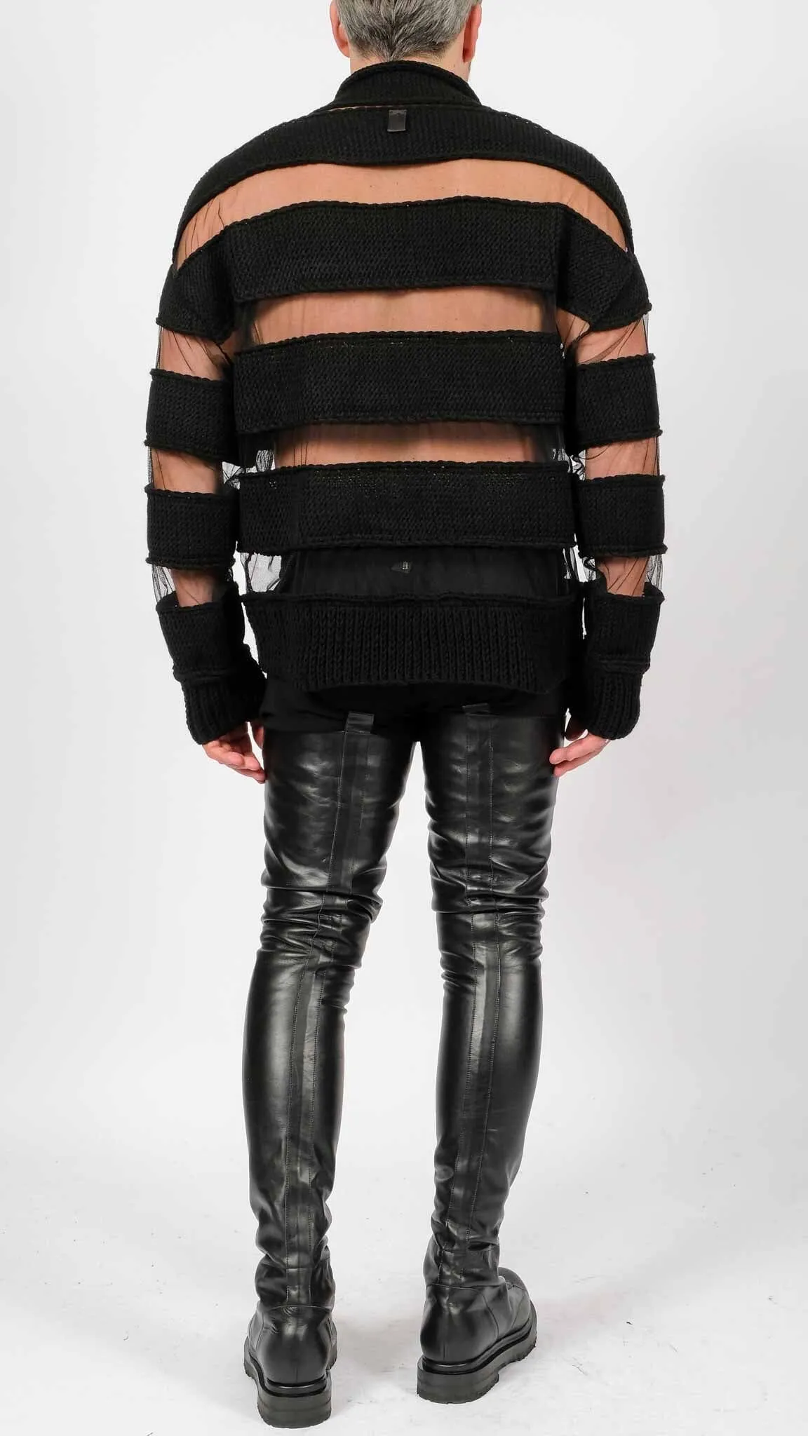 V-Neck with Knitted Stripes