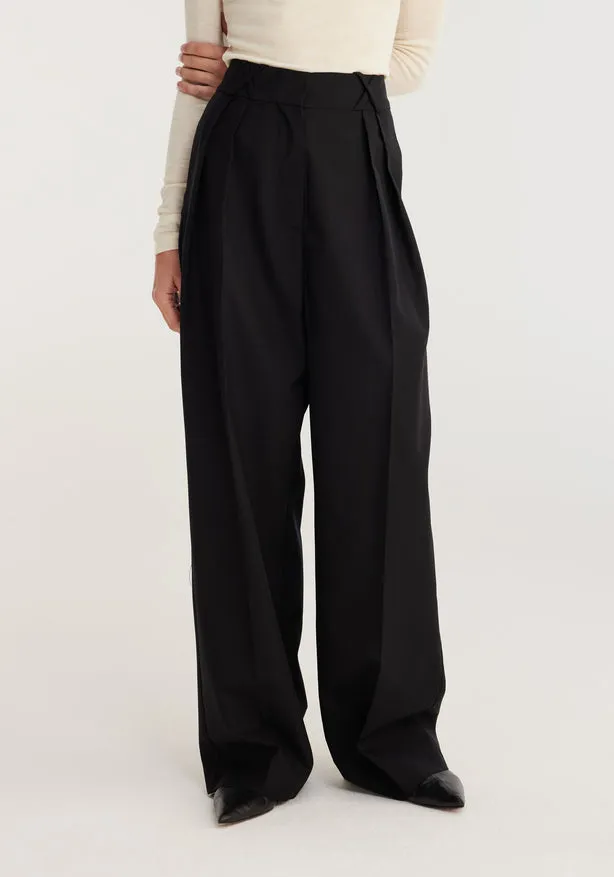 Wide Leg Trousers in Noir